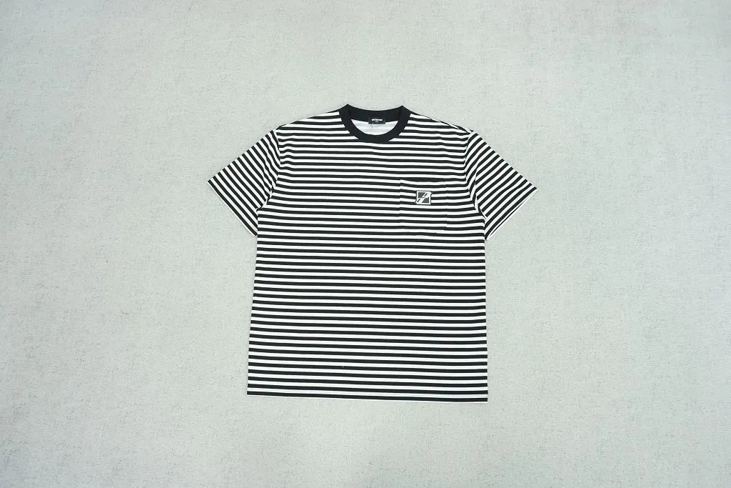 14 Black and white stripes