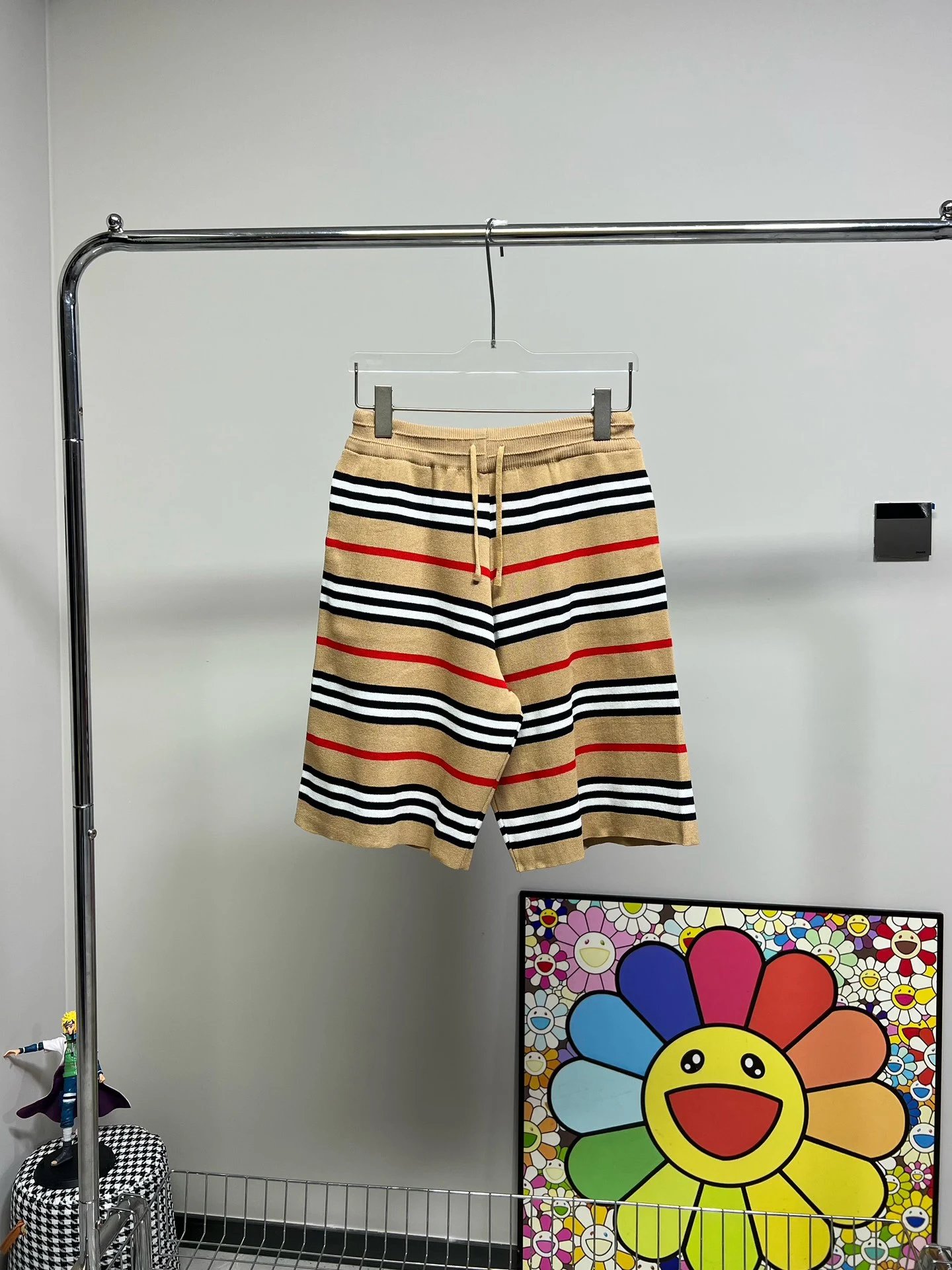 11 Khaki stripes