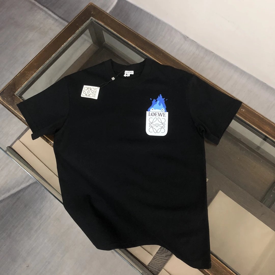 32 black