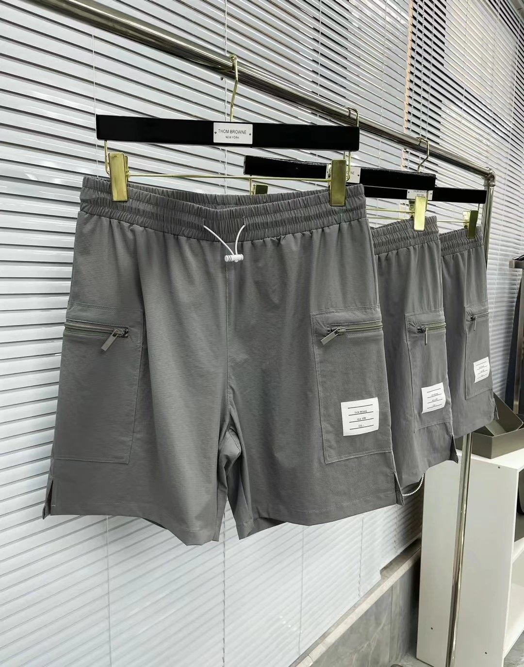 16 gray
