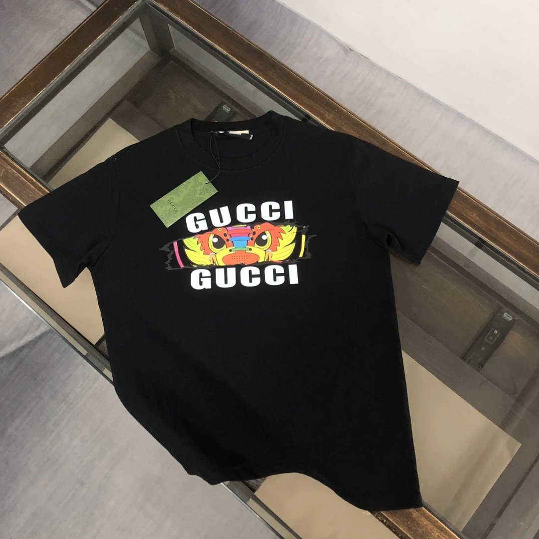 32 black