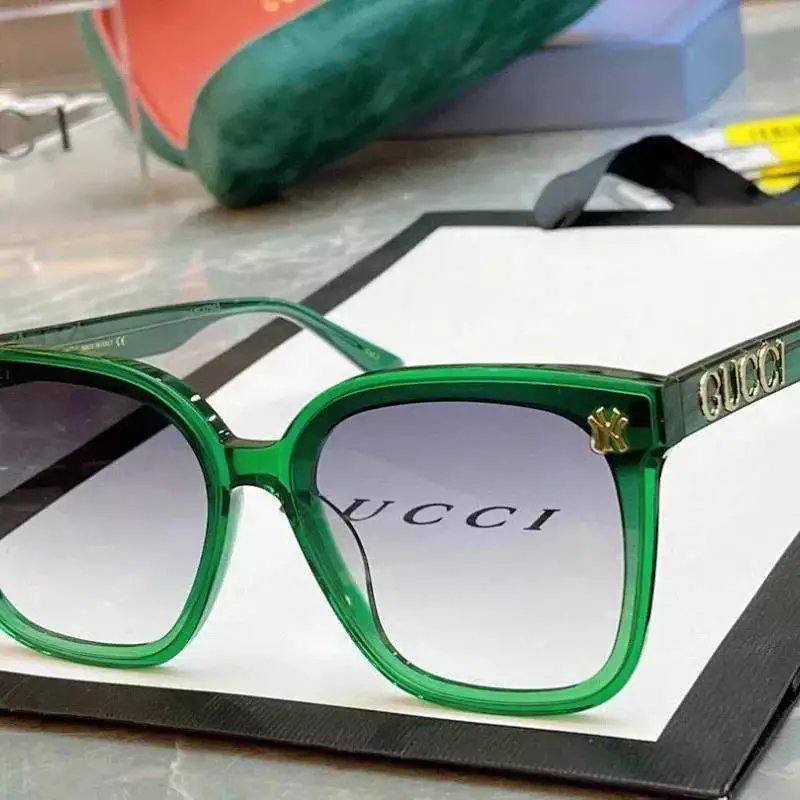 19 Green 006