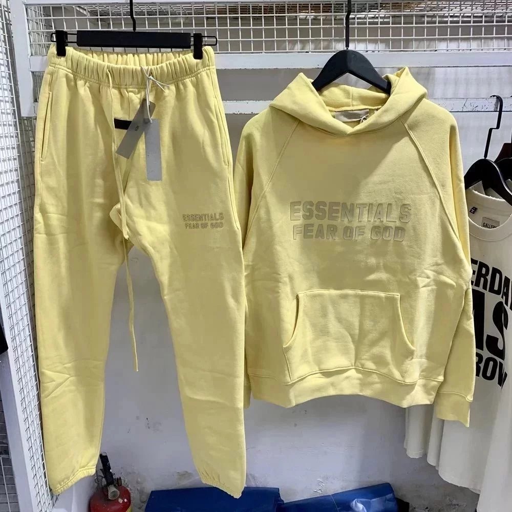 Light yellow suit