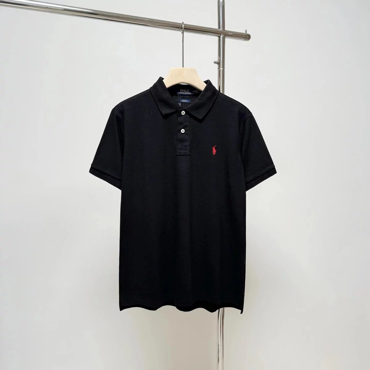 18 black