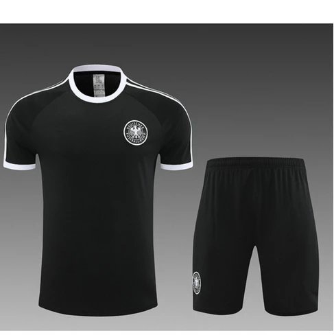 2425 German black