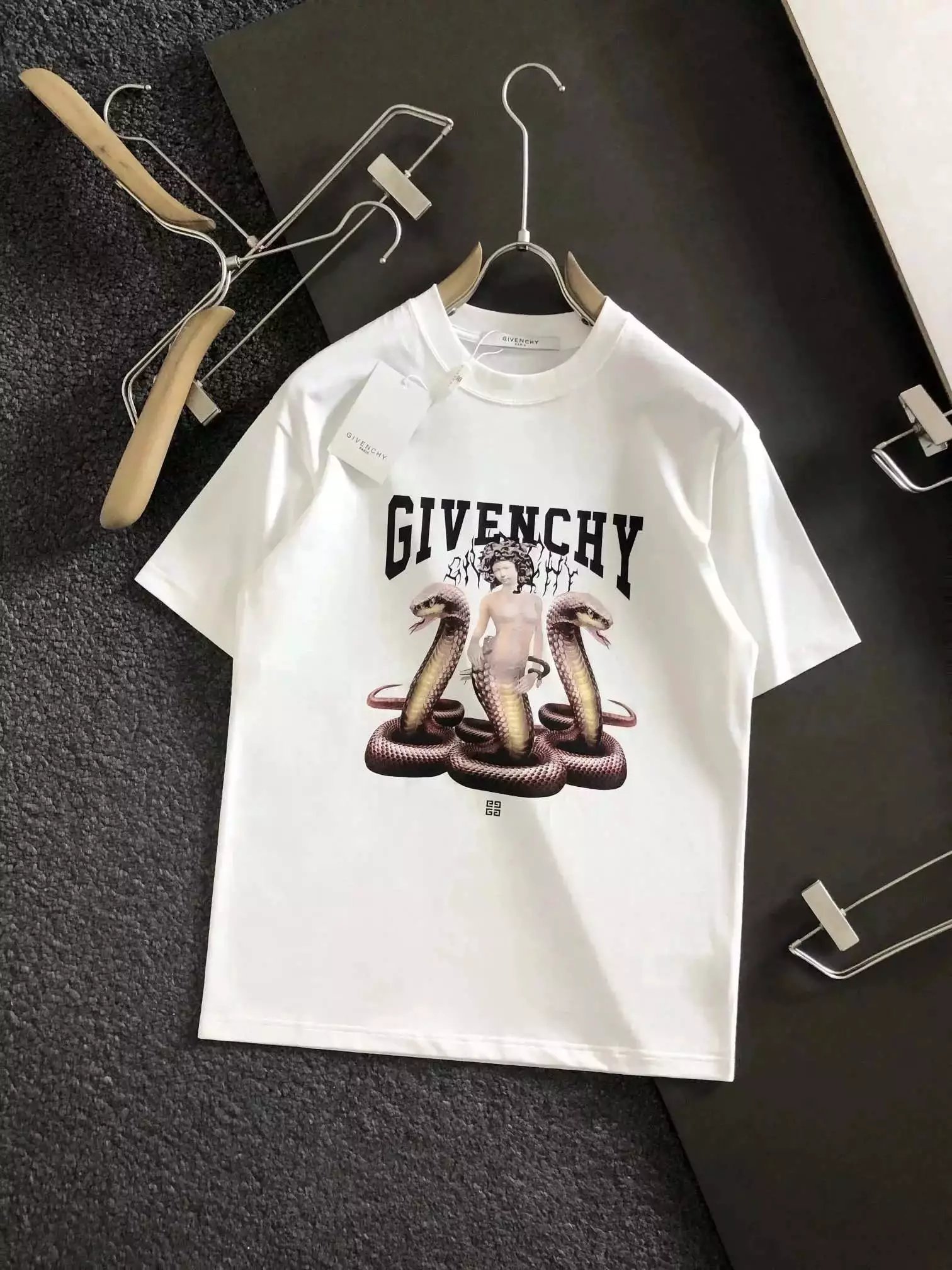 05 White 006