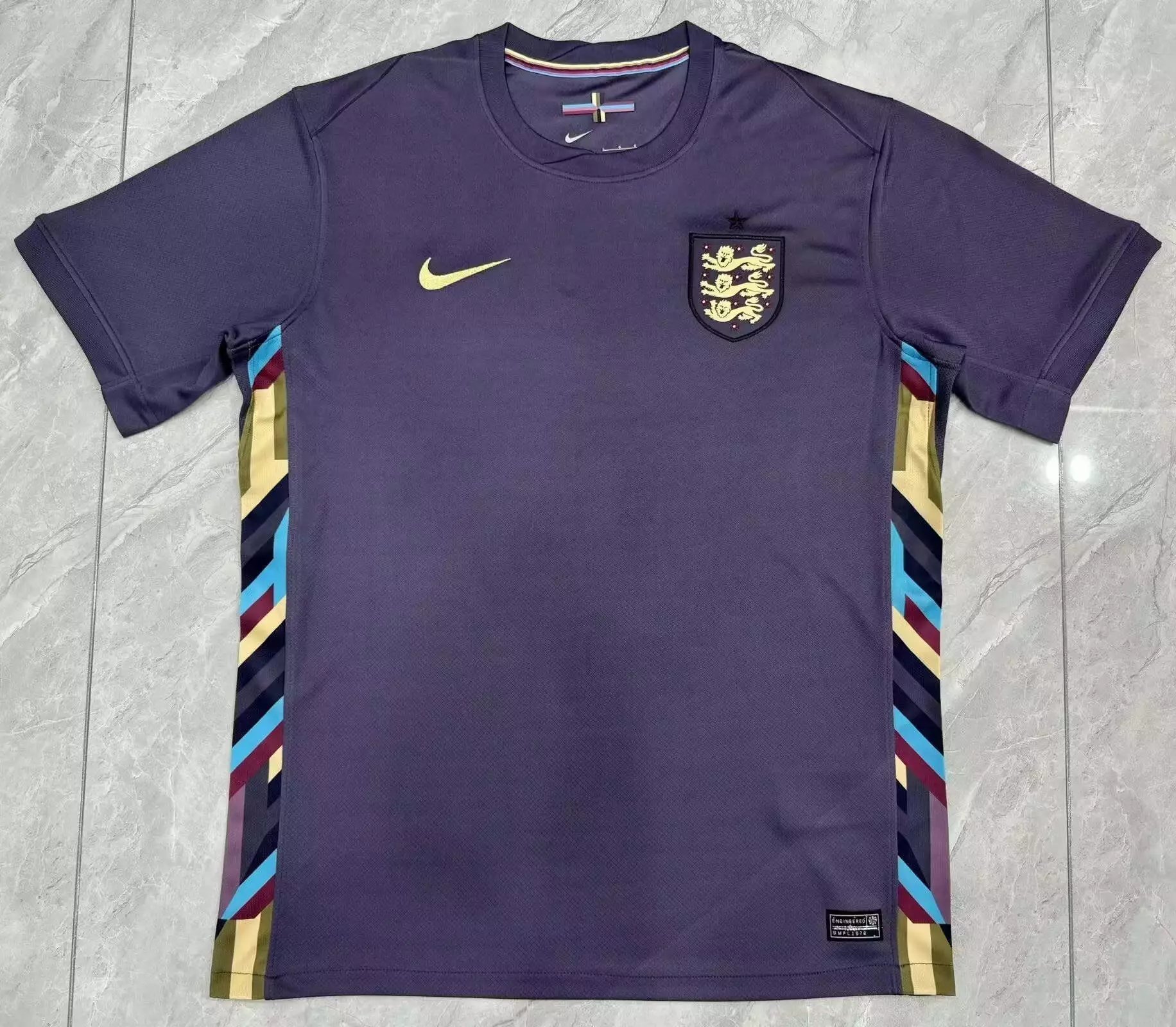 21 Purple 006