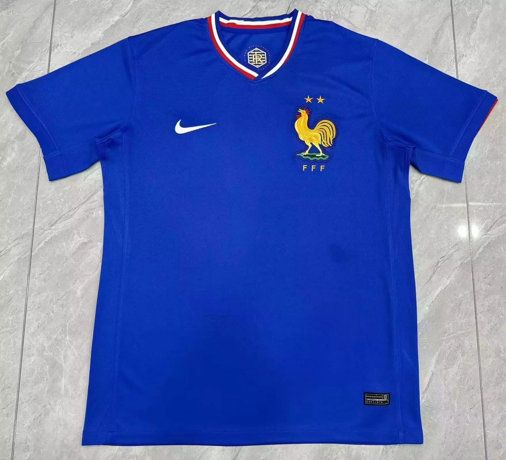 24 Blue 006