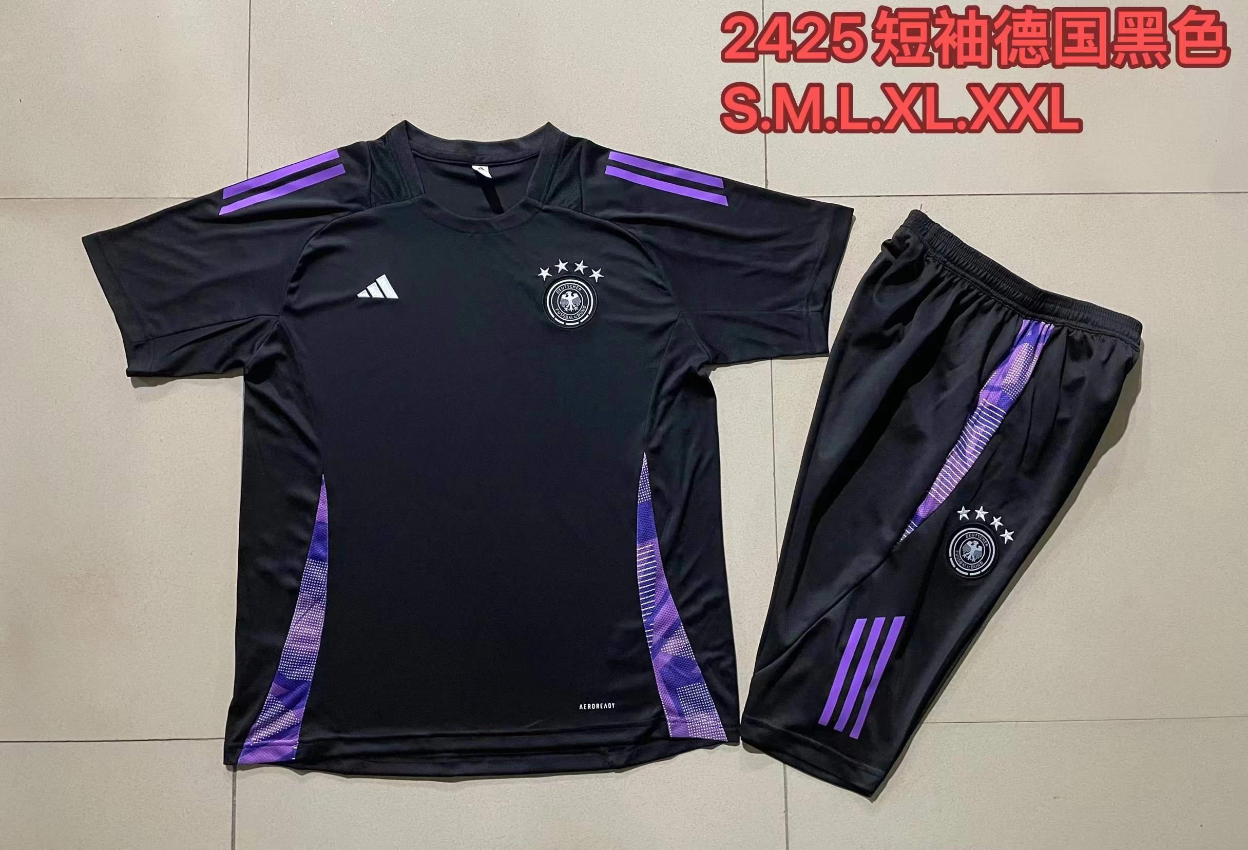 24 Black 006
