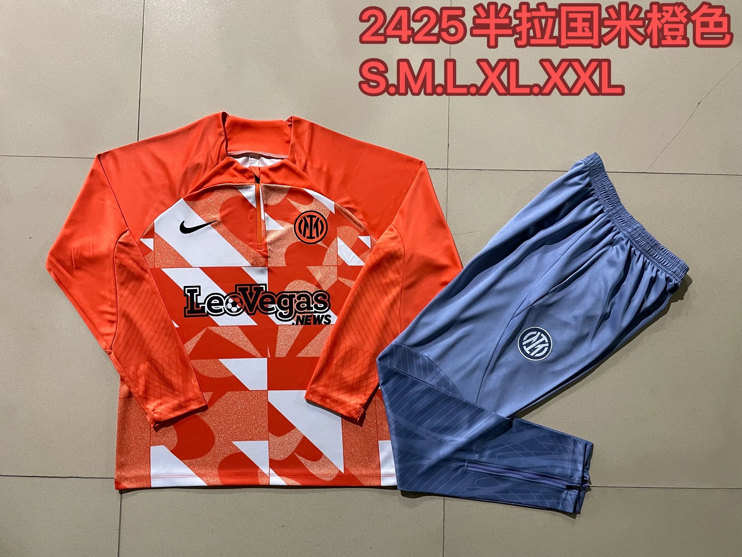 28 Orange 006