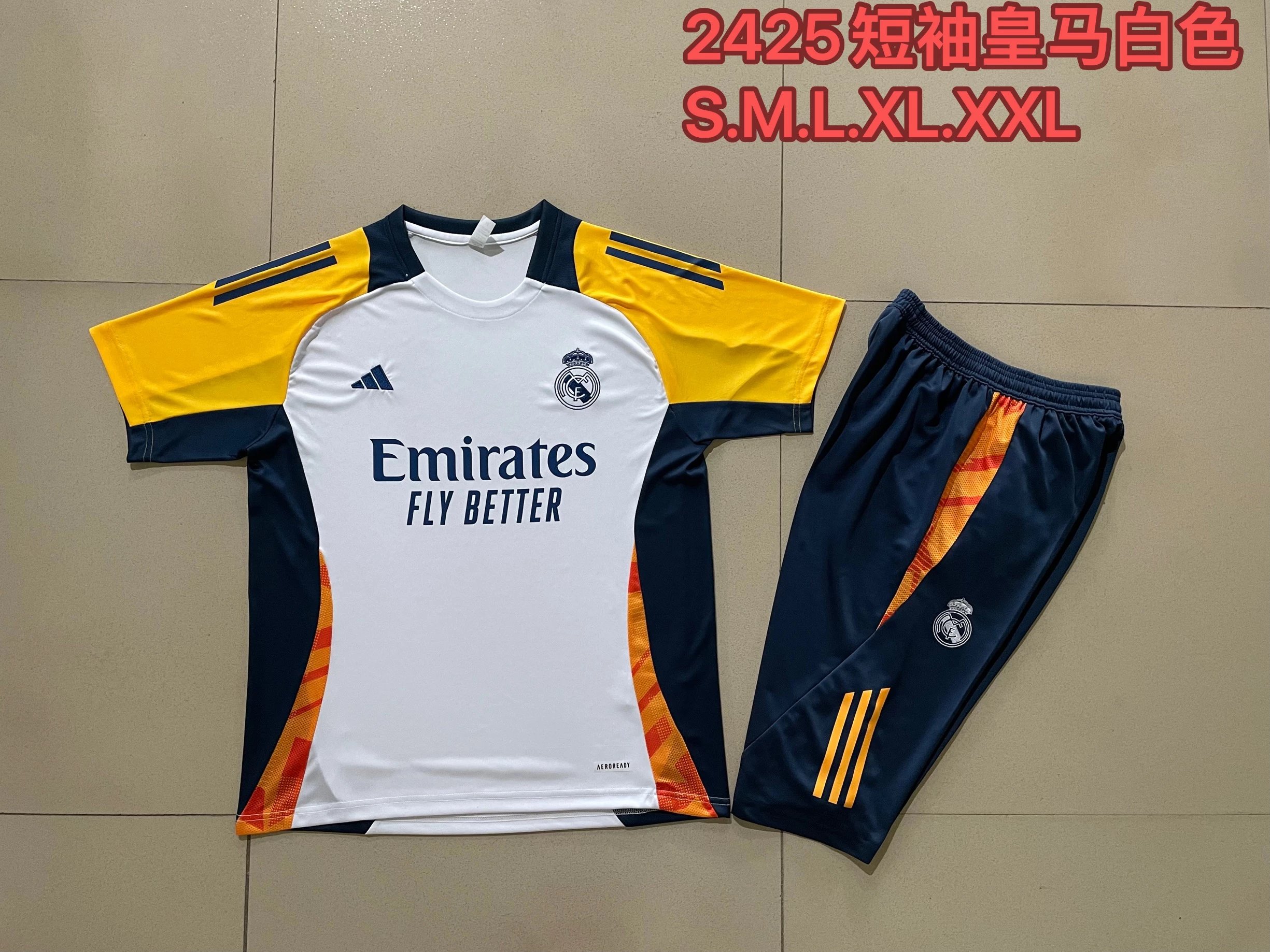 37 white 006