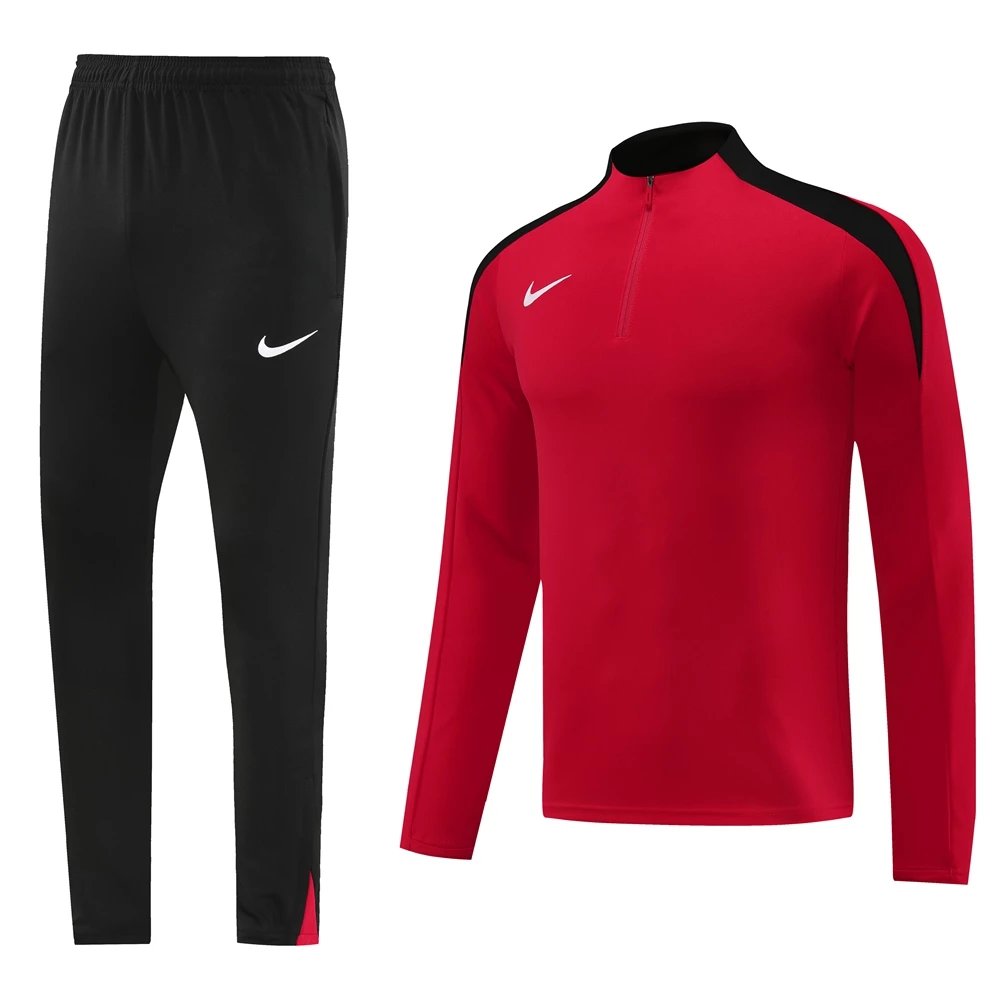 22 Red 006