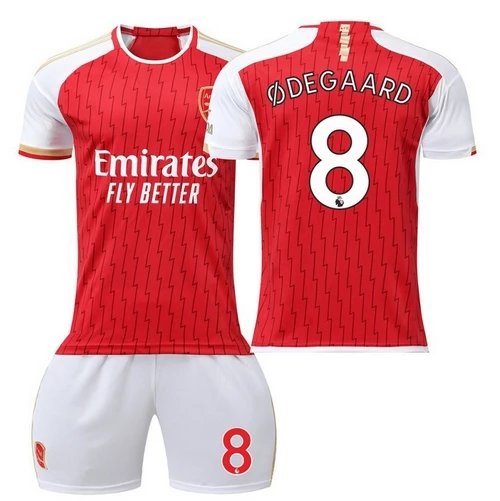 Red No. 8