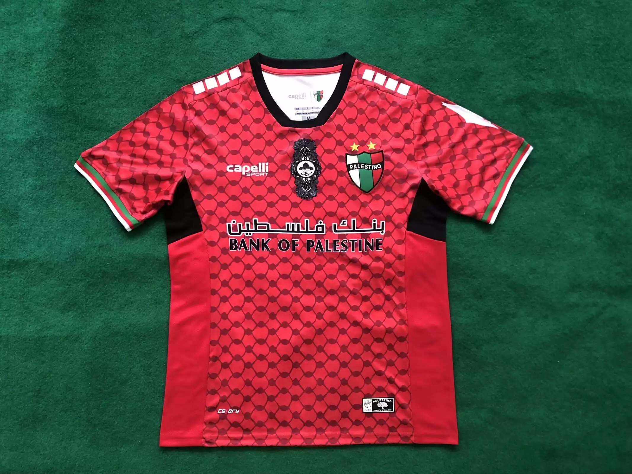 13 Red 006
