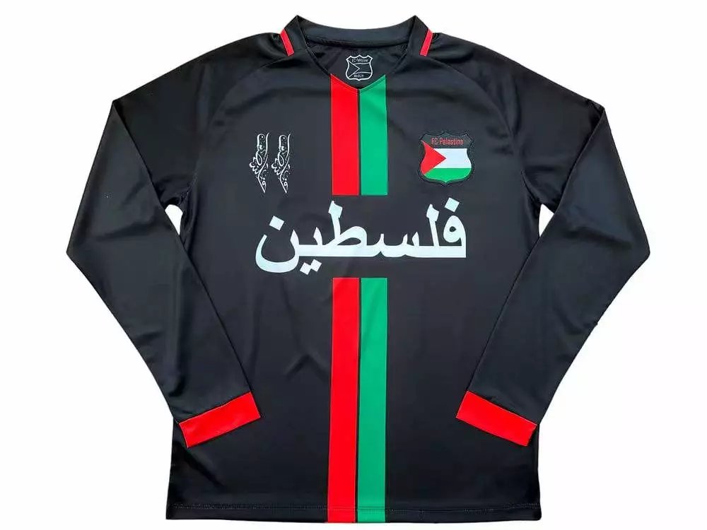 27 Black 006