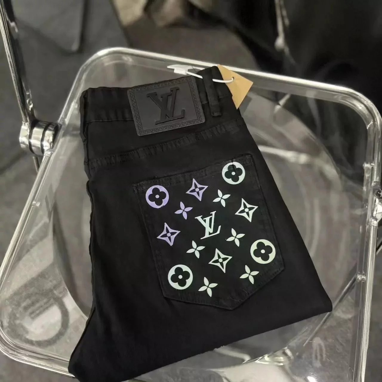 Black Black Label 002