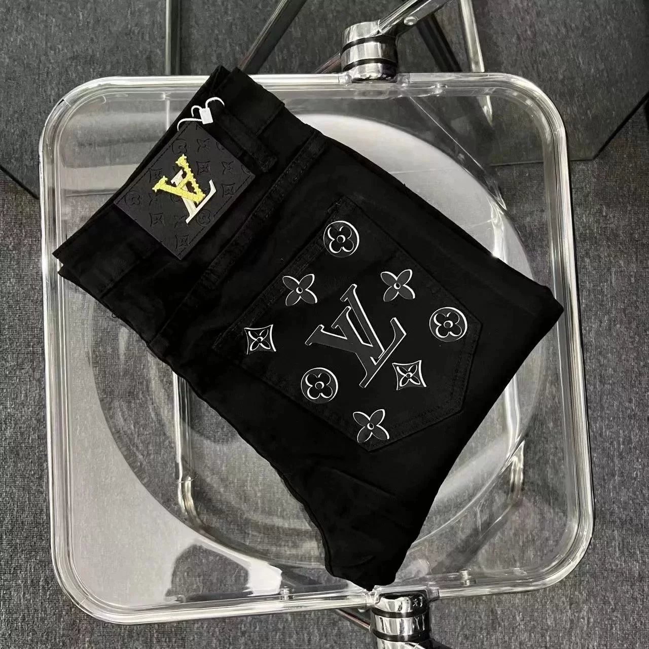 Black White Yellow Label 002