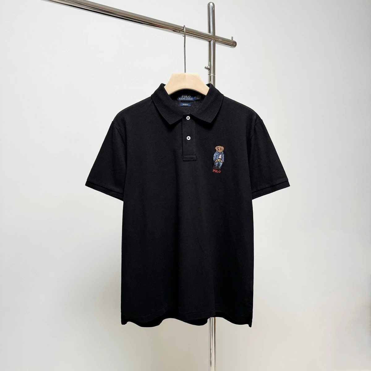 03 Black