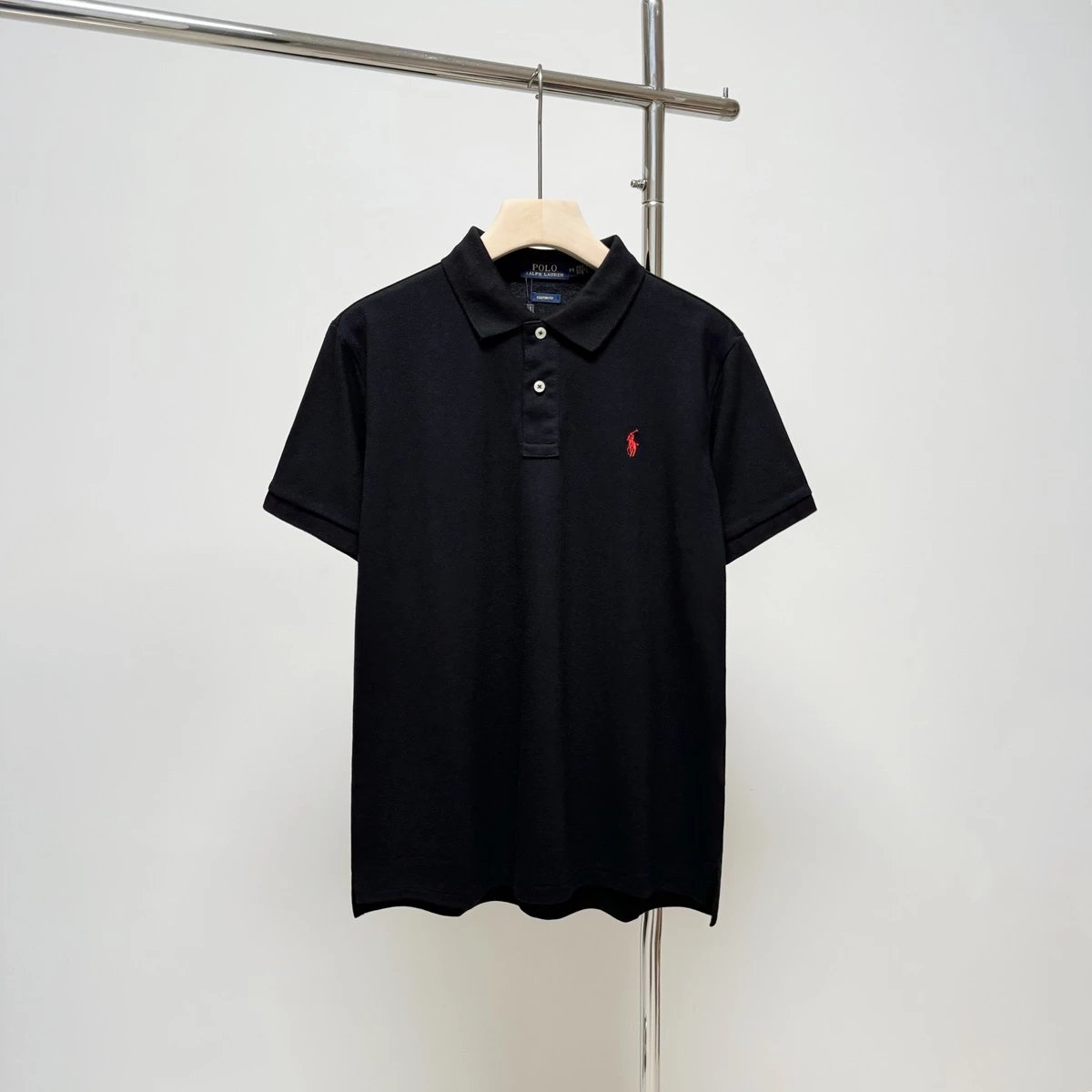 18 black