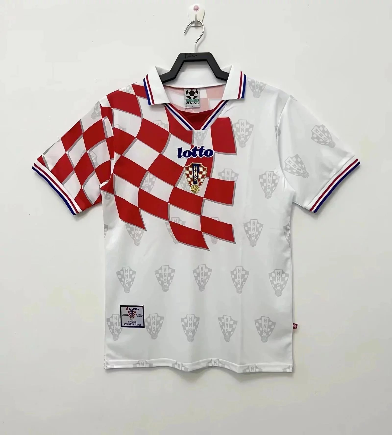 White Red Blue 2005