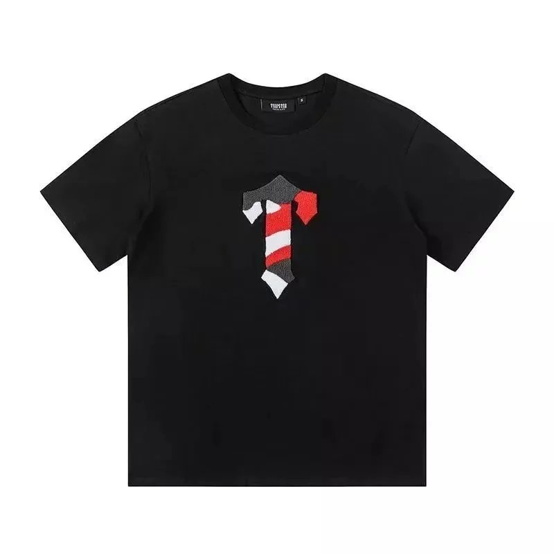 black gray white red 002