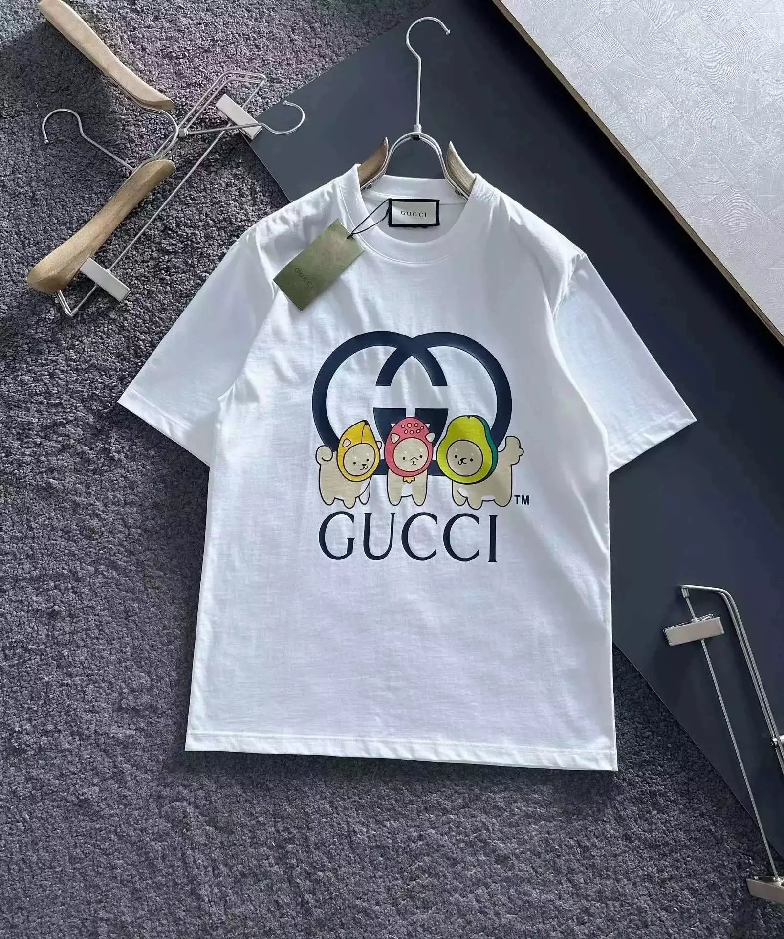 09 white 006
