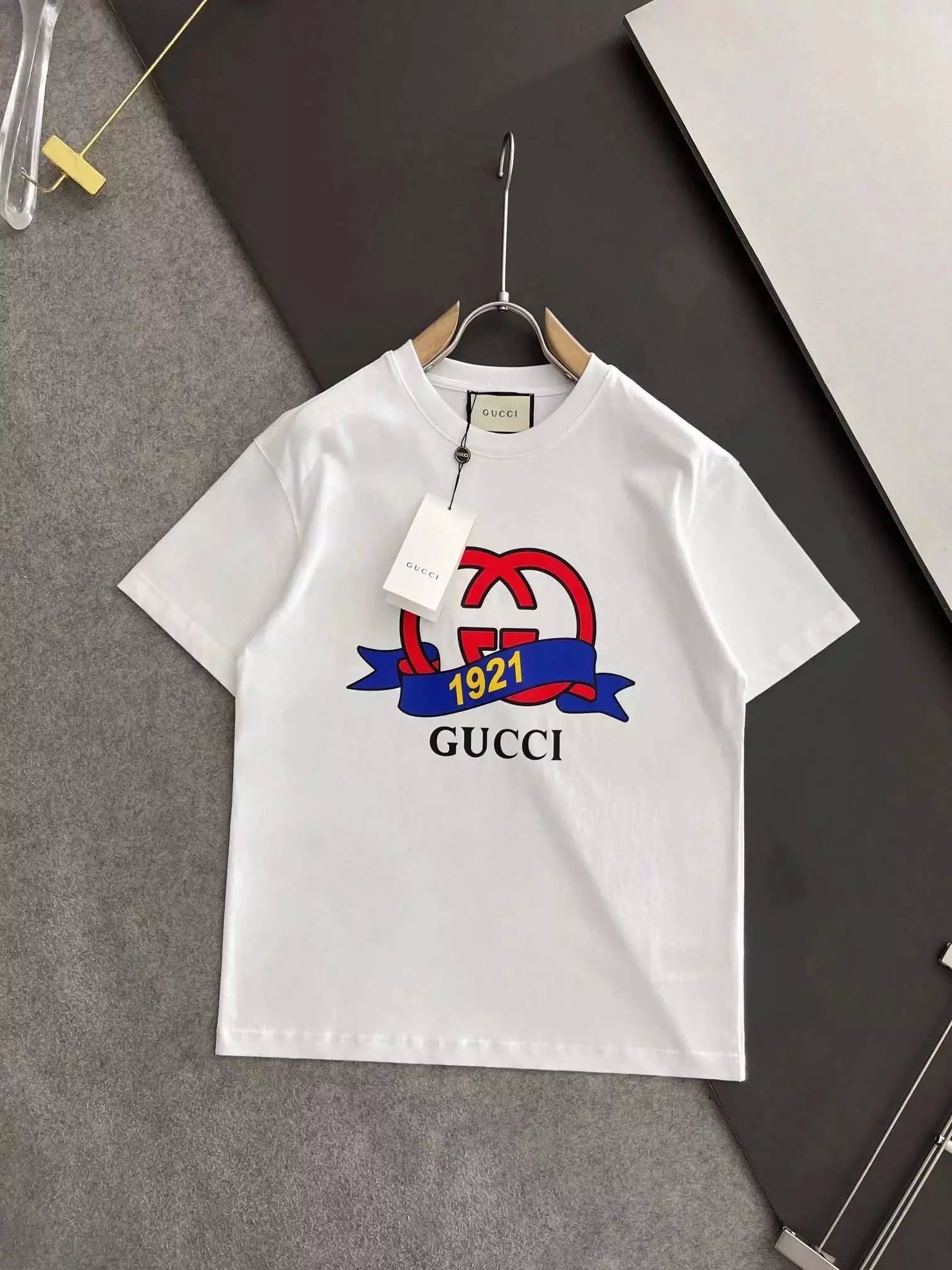 10 white 006