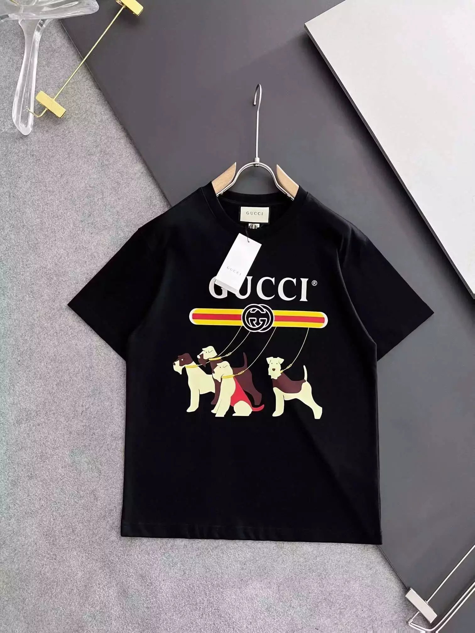 11 Black 006