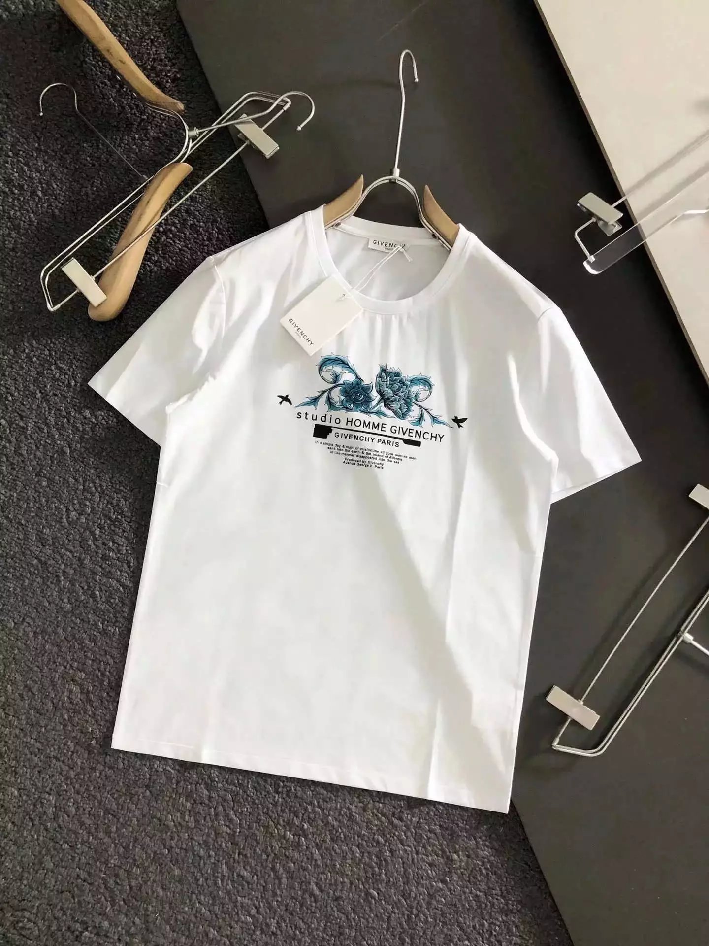12 white 006