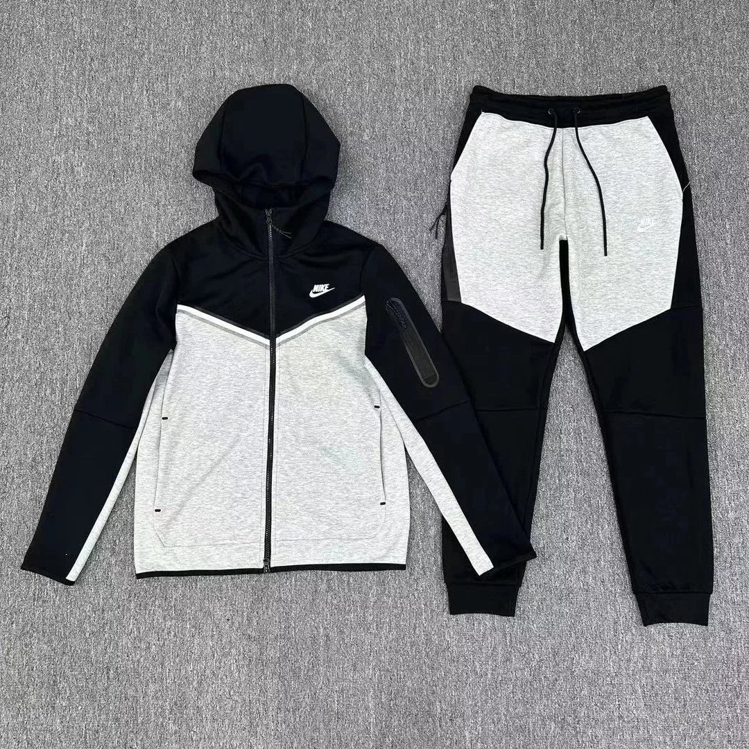 08 black and white