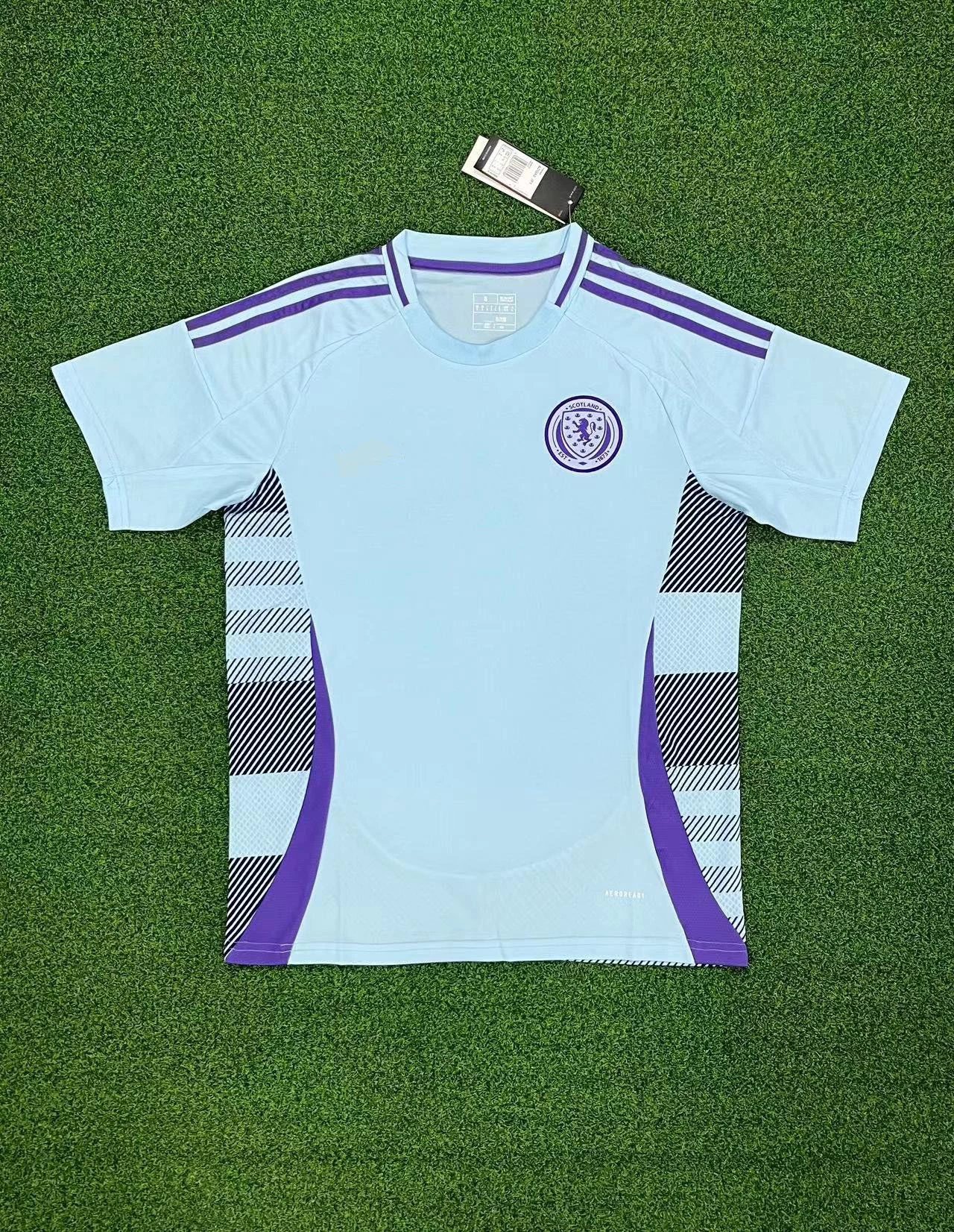 03 Blue 006