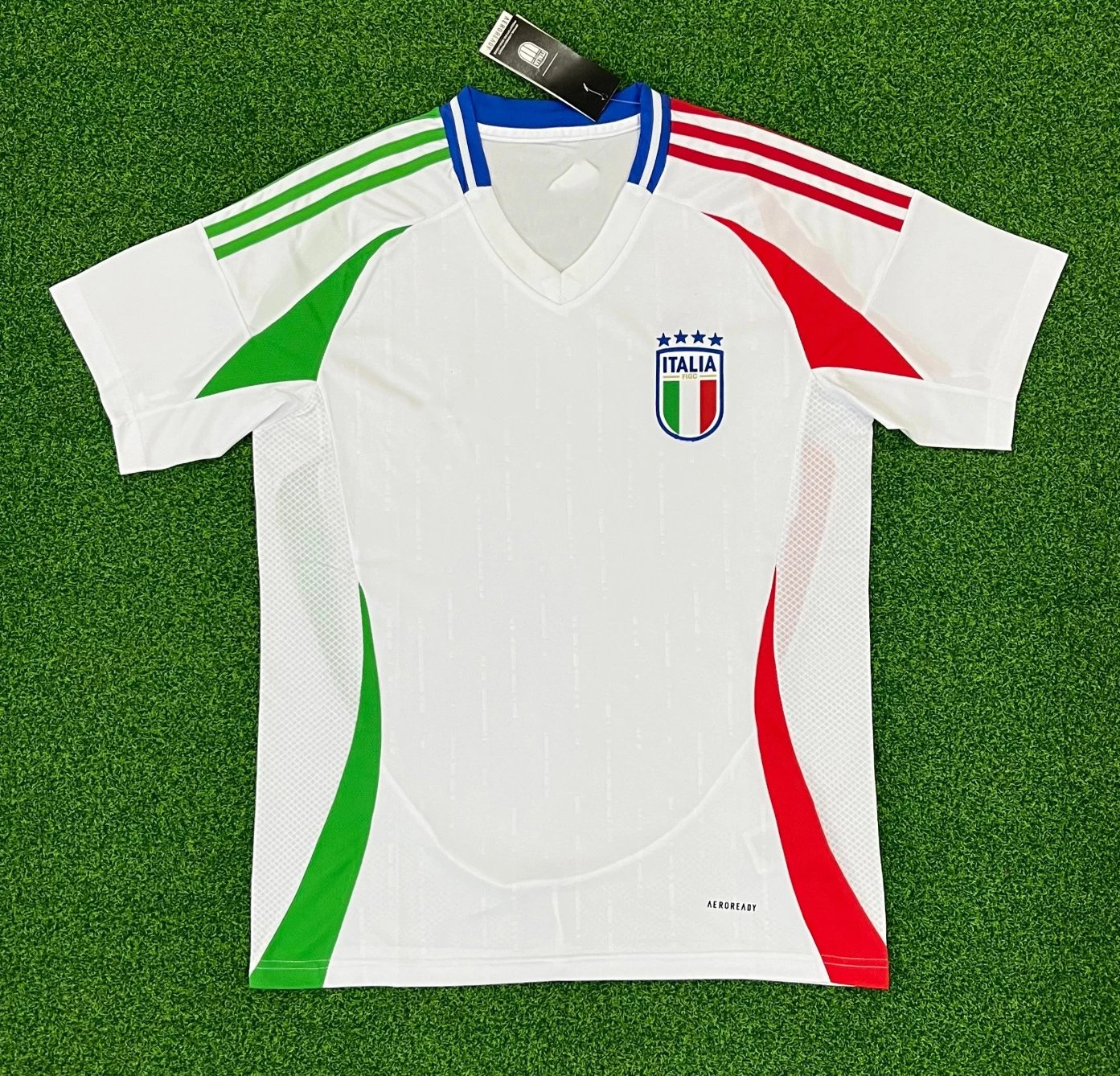 39 White 006