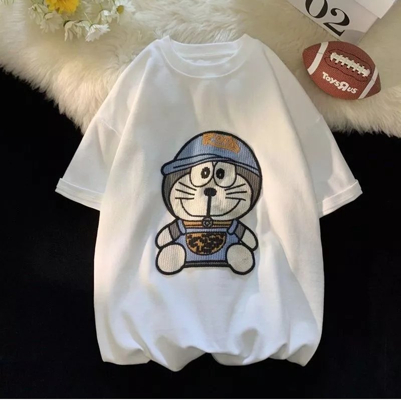 18 White 005
