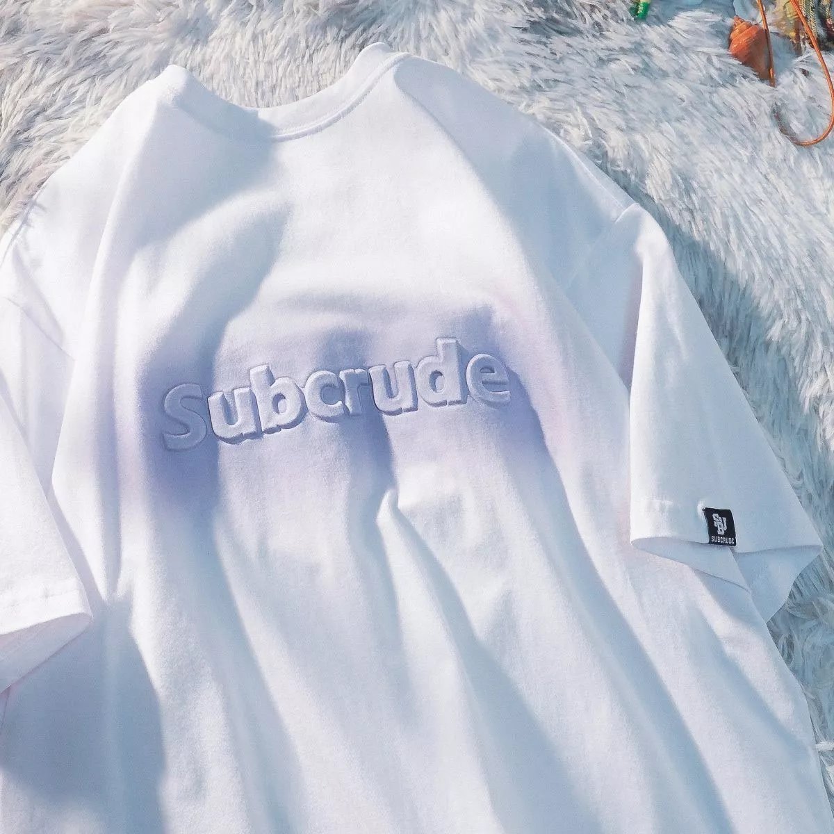 21 White 005