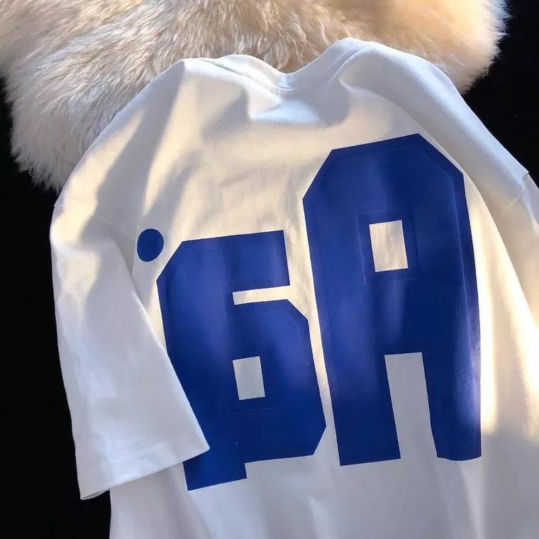 35 white 005