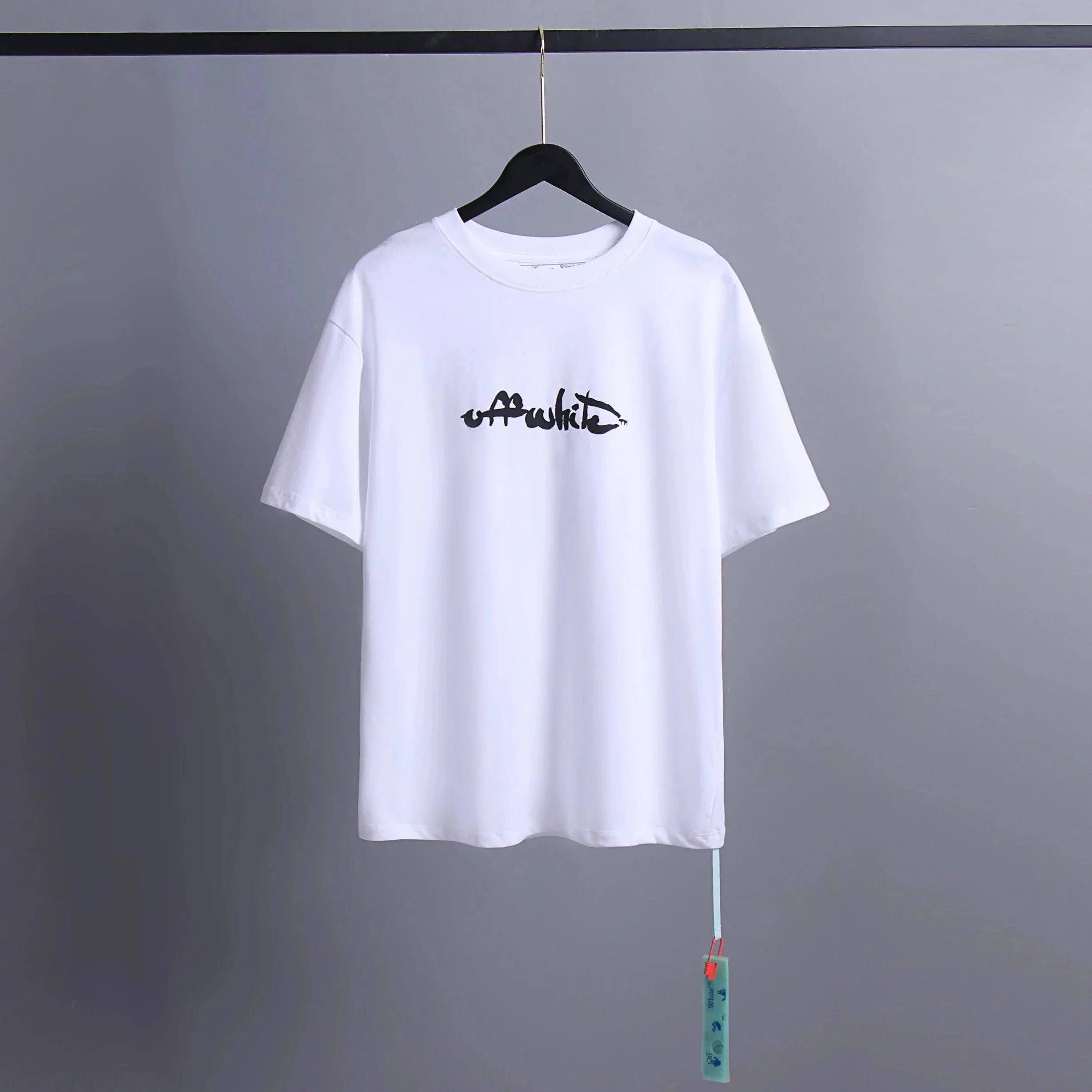 10 white 005