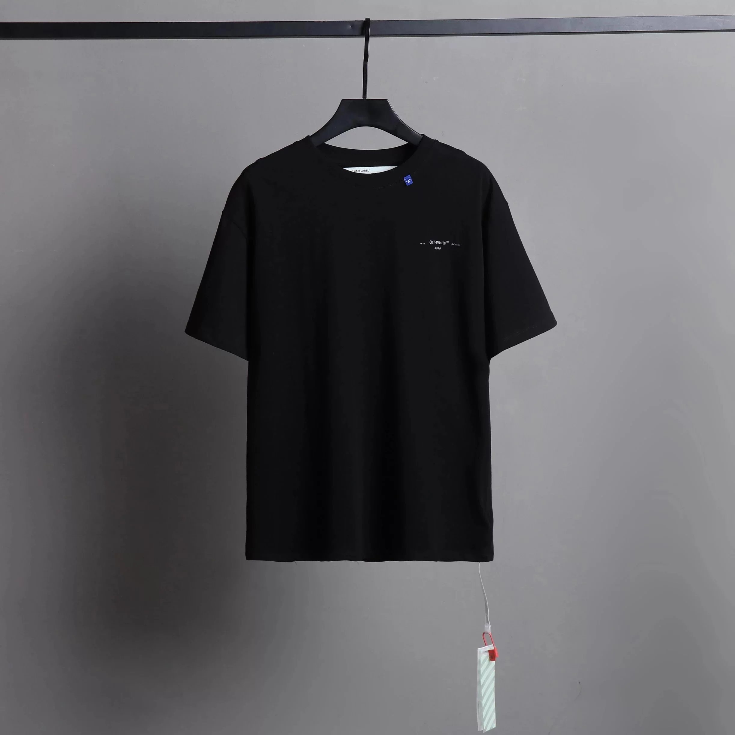 40 black 005