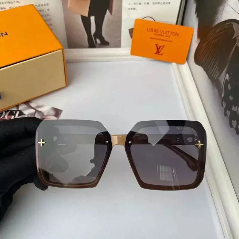 23 Black 006