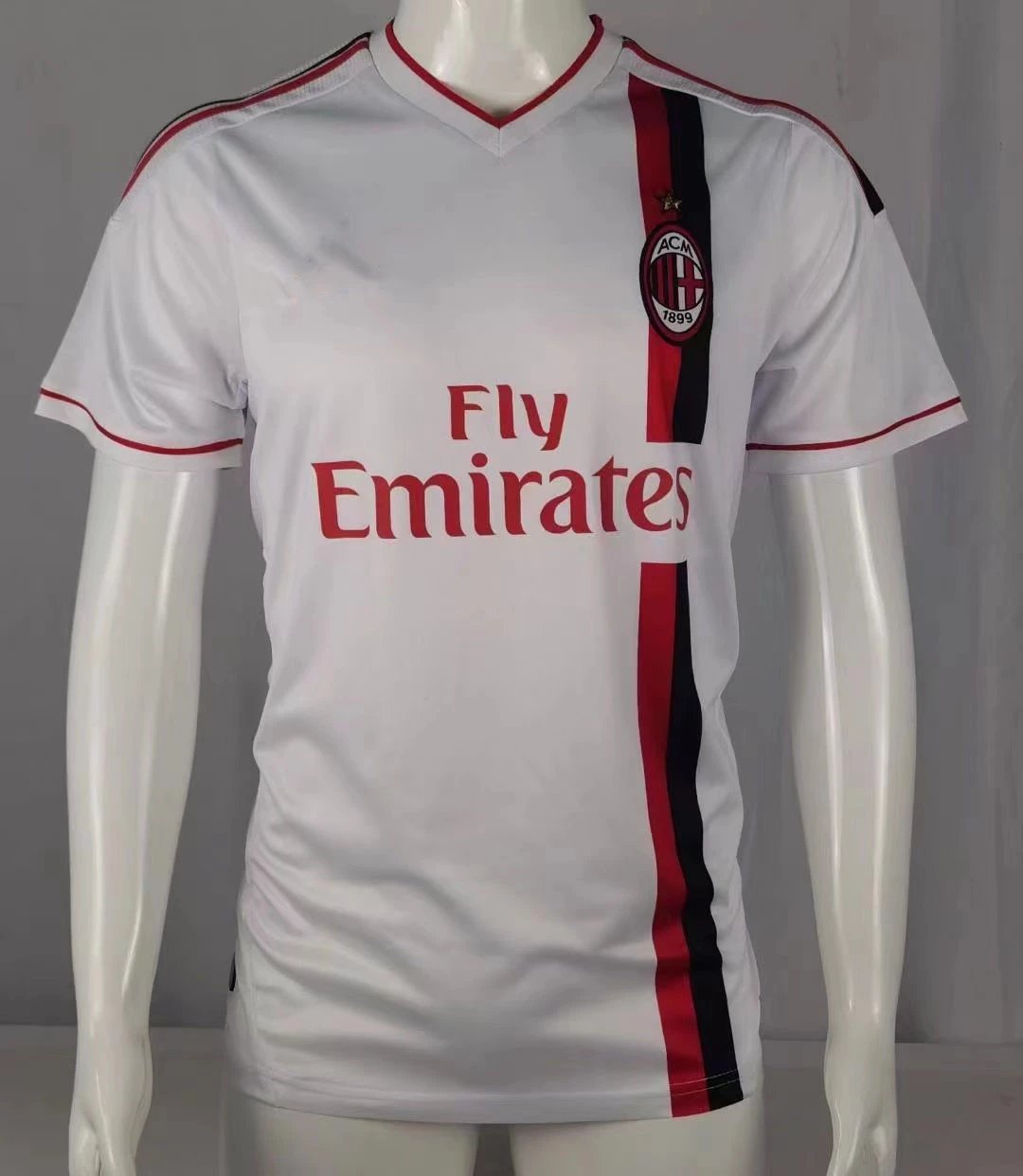 08 White 006
