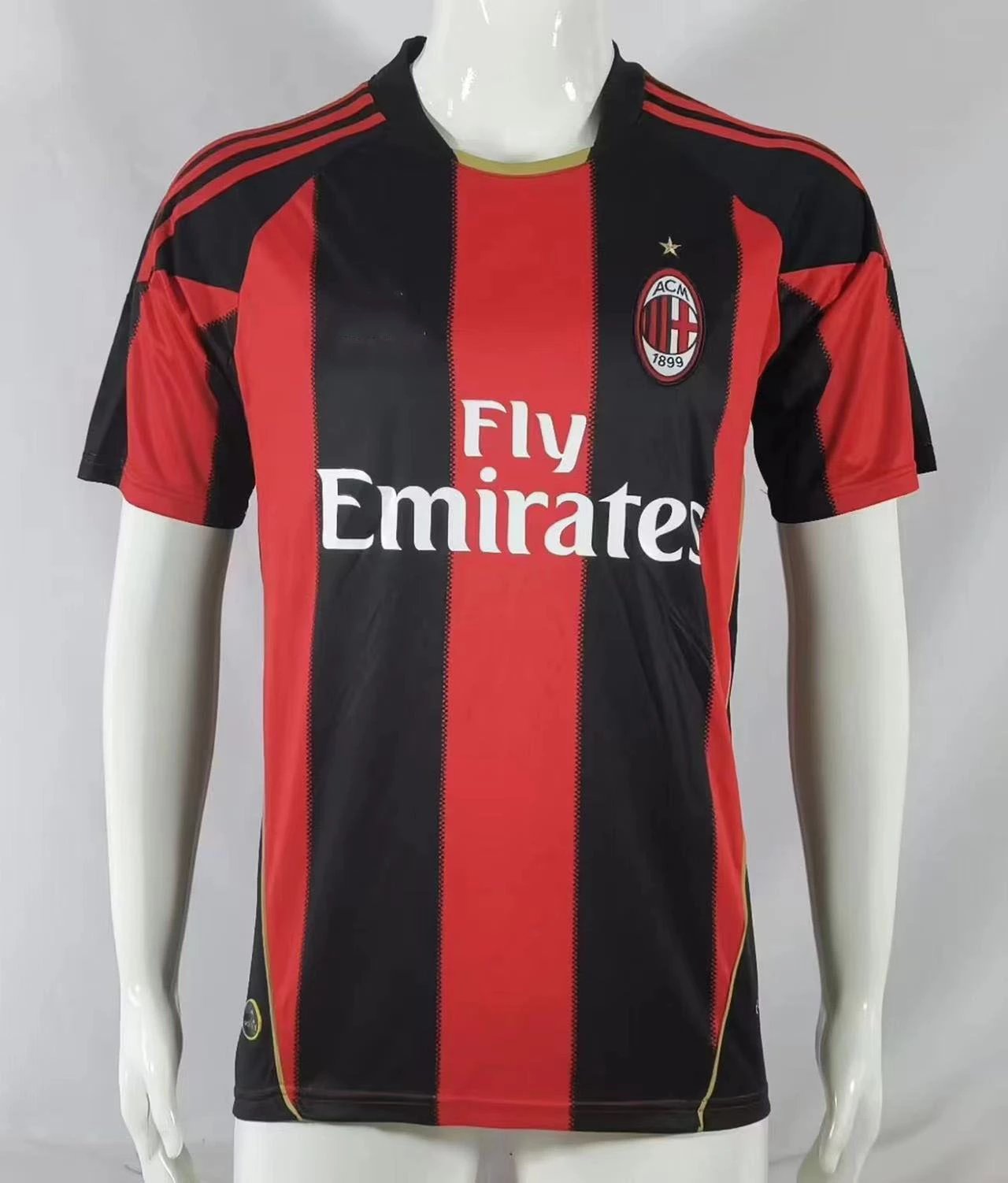 14 Red and black 006
