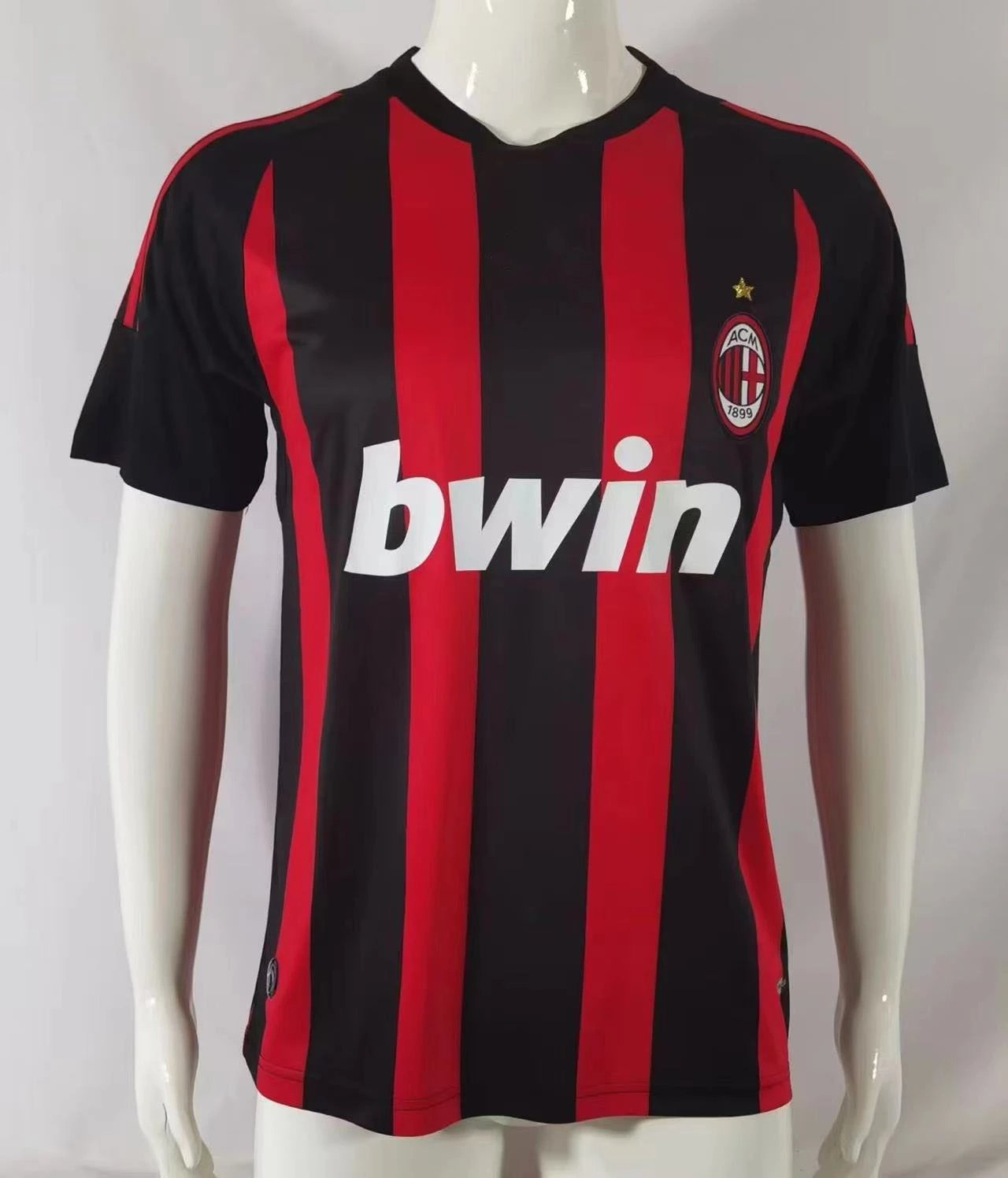 15 Red and black 006