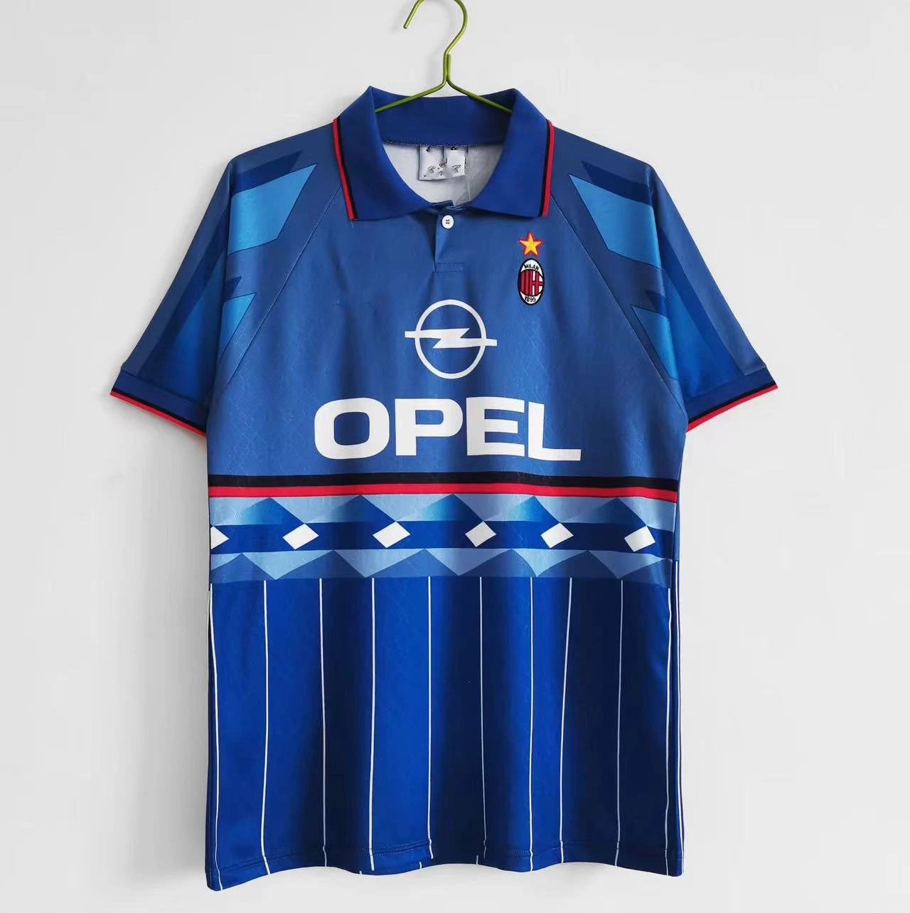 22 Blue 006
