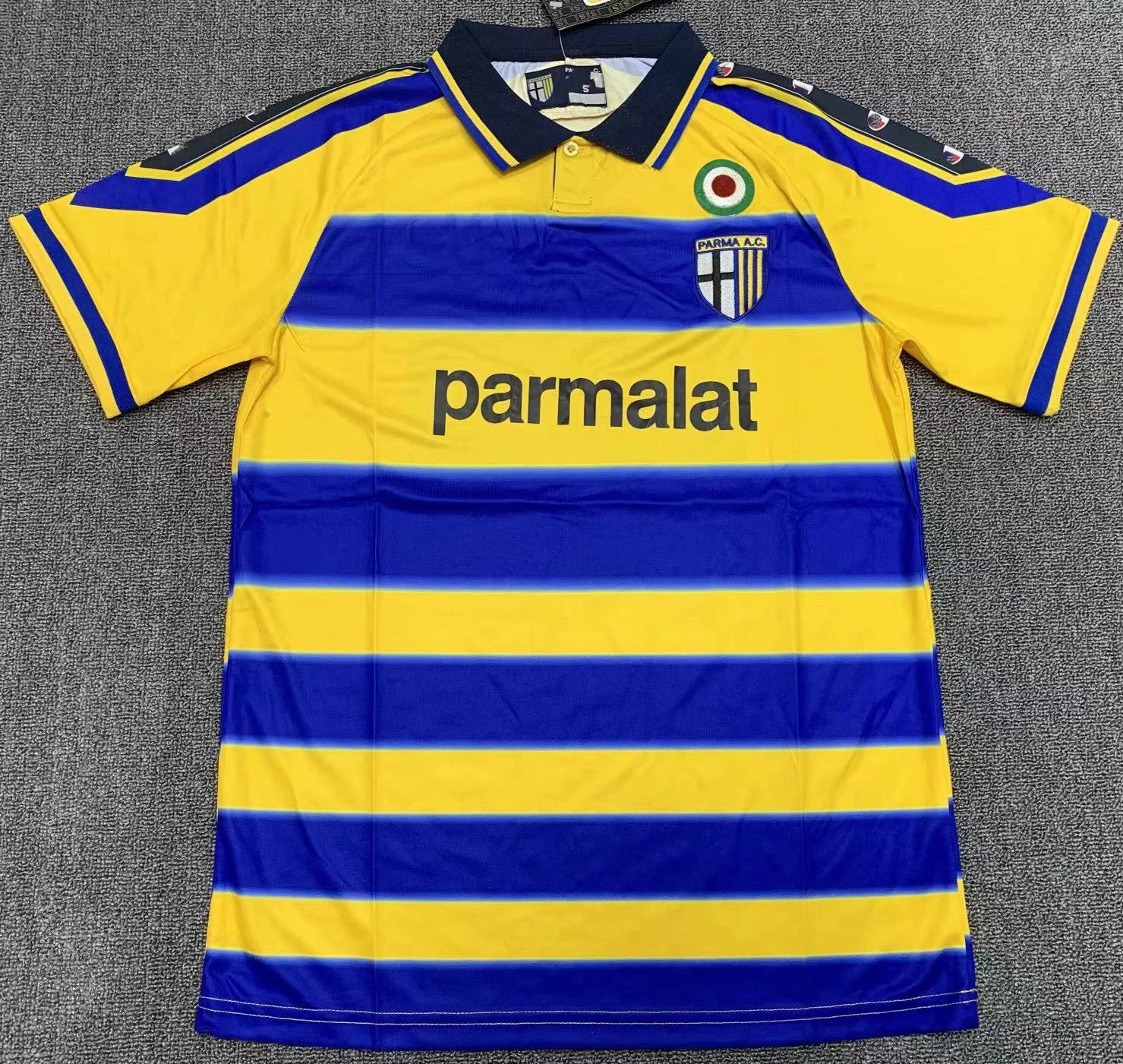 37 Yellow and blue 006