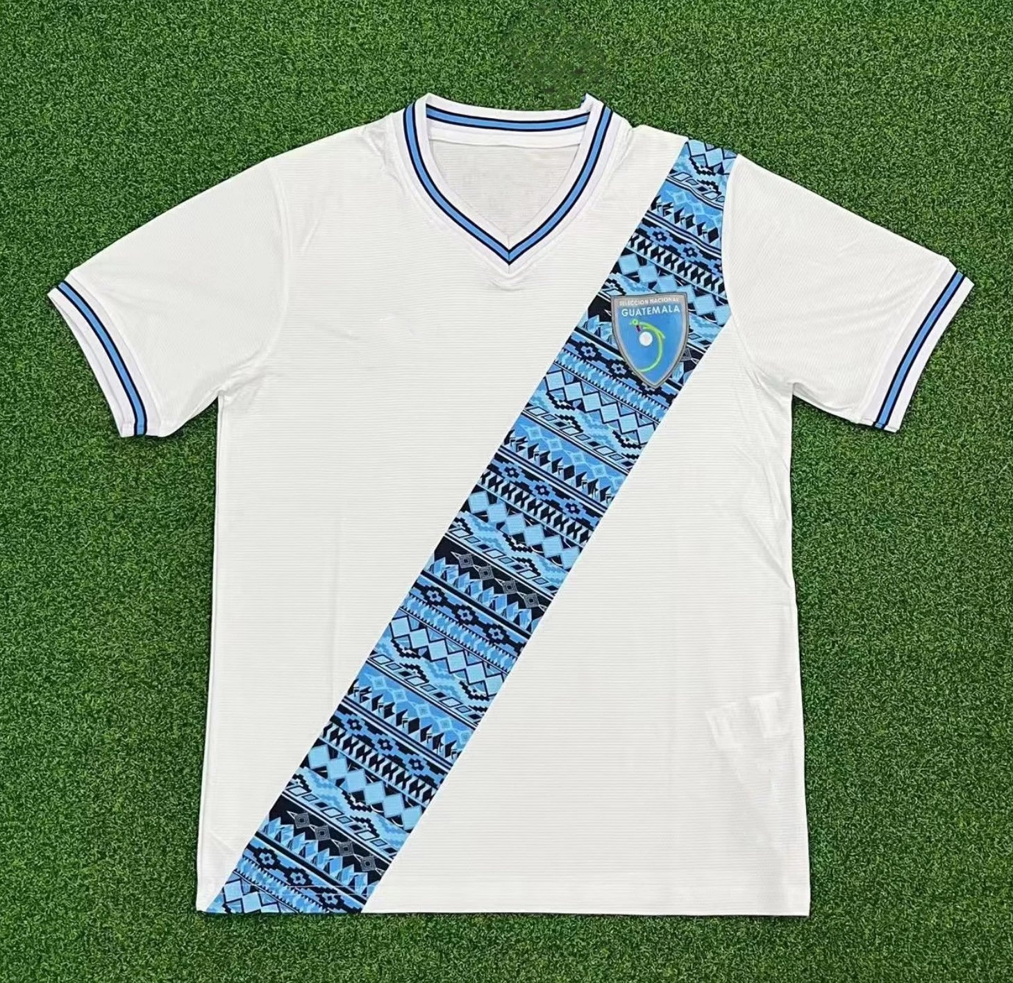 22 white 006