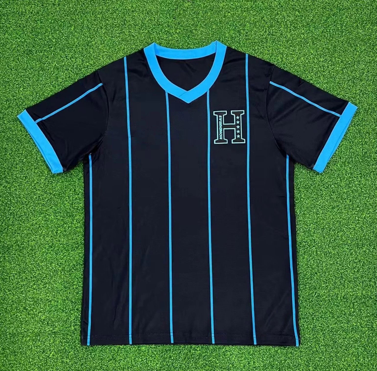 23 Black 006