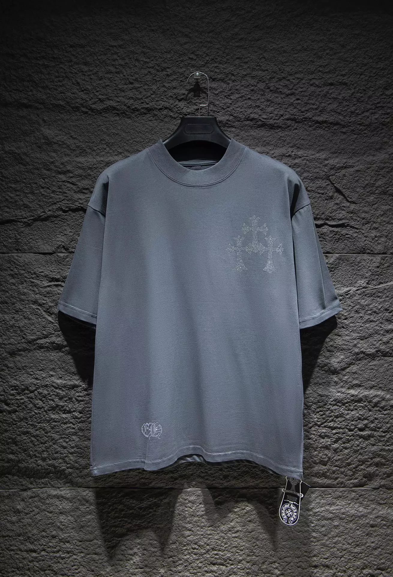 21 Gray 005