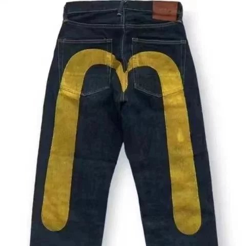 Black Yellow 002