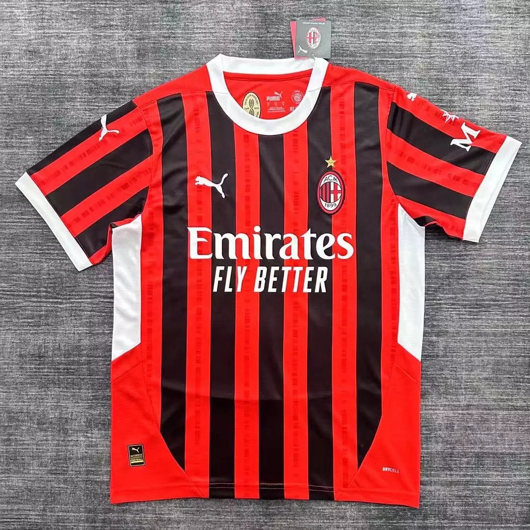 36 Red 006