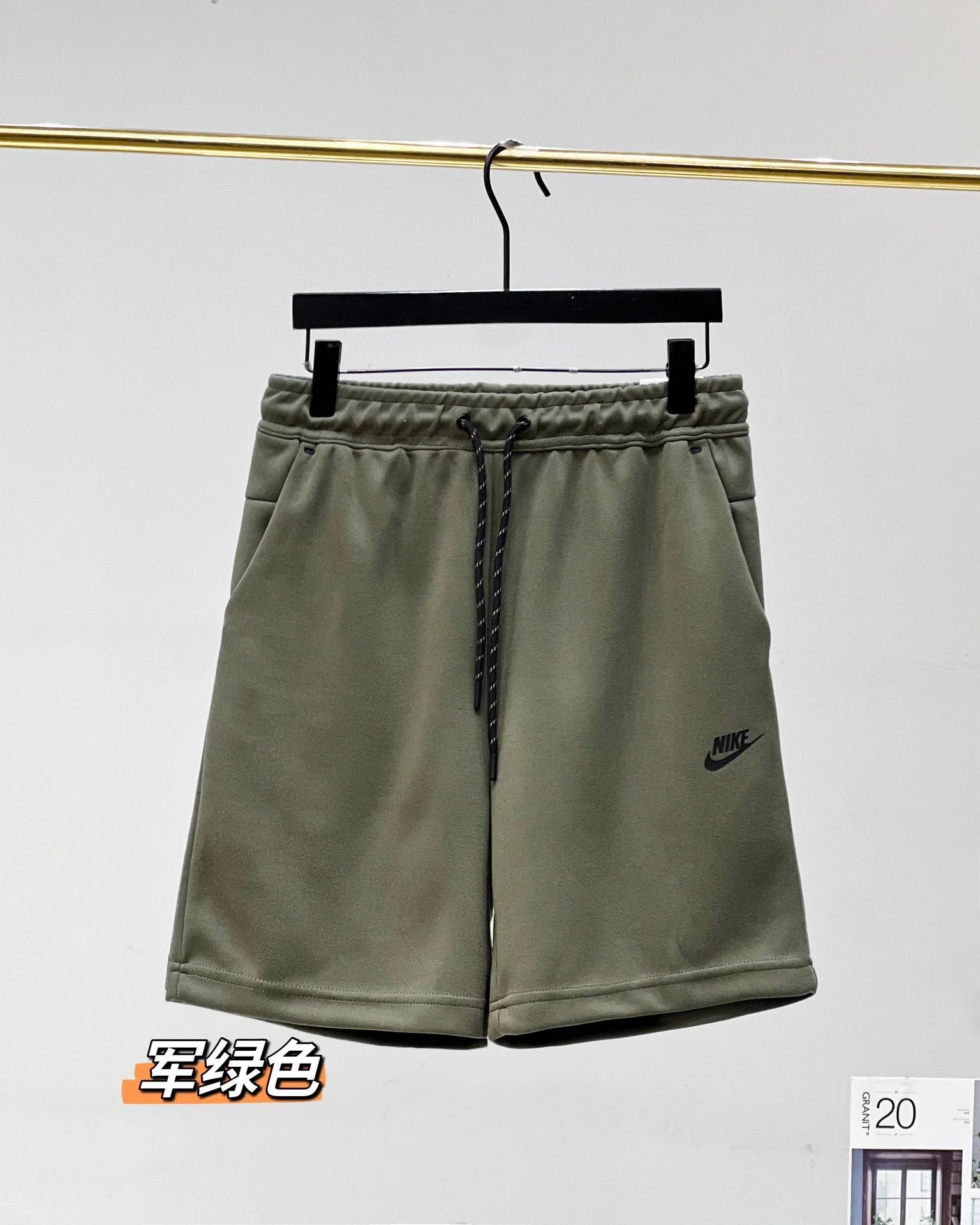 10 Green 005