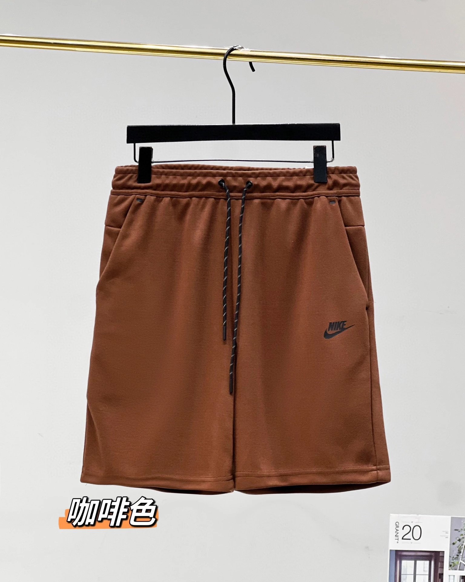 11 Brown 005
